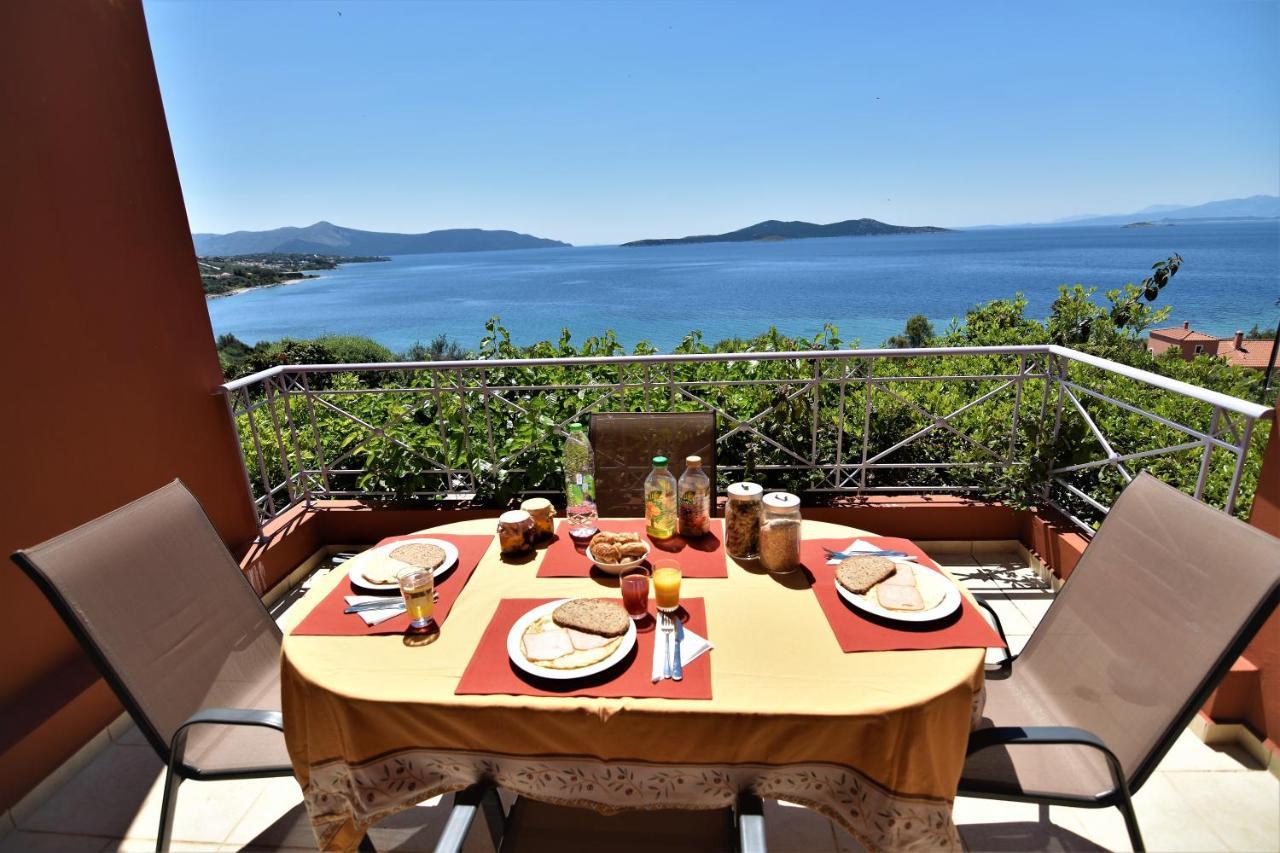 Blue Bay View - Beach House Vathirrevma Esterno foto