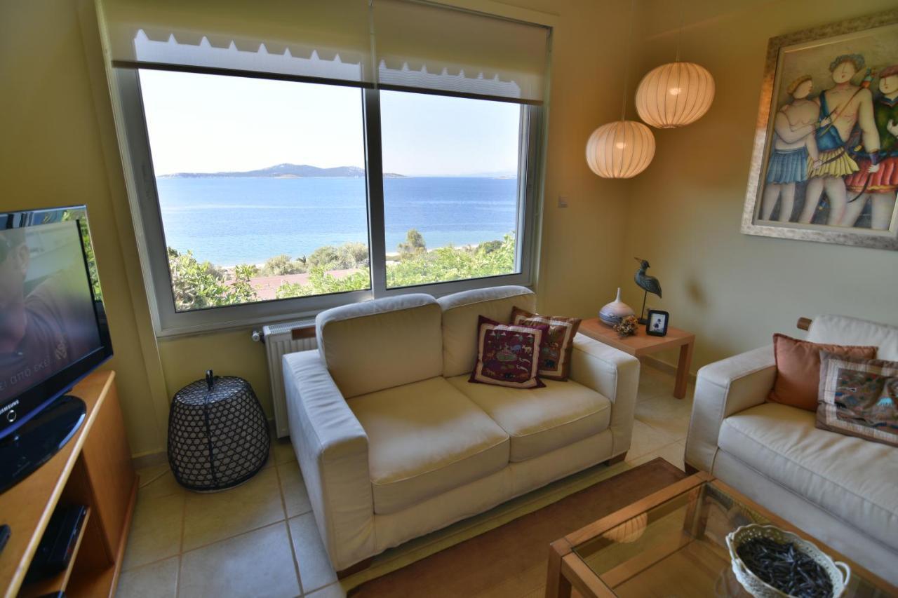 Blue Bay View - Beach House Vathirrevma Esterno foto