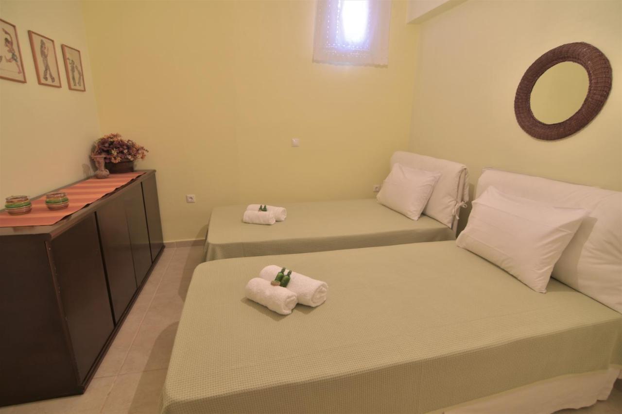 Blue Bay View - Beach House Vathirrevma Esterno foto